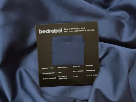 Sample | Satijn katoen - Midnight blue