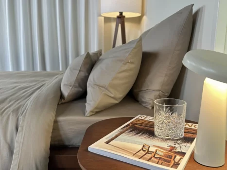 Alternative view of Kussensloop met ritssluiting | Satijn katoen – Japandi taupe – Voordeelset (2 stuks)