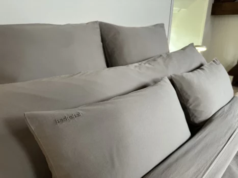 Alternative view of Sierkussensloop met ritssluiting | Satijn katoen - Japandi taupe