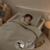 Peuterdekbedovertrek met rits over onderzijde & dekbedclips | Percale katoen - Japandi taupe