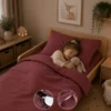 Peuterdekbedovertrek met rits over onderzijde & dekbedclips | Percale katoen - Merlot red